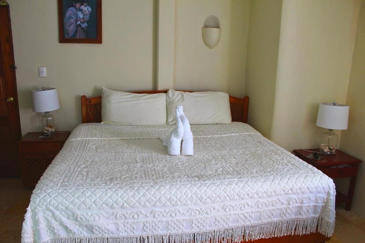 Boutique Hotel Delfin 5Th Avenue Playa del Carmen Exterior photo