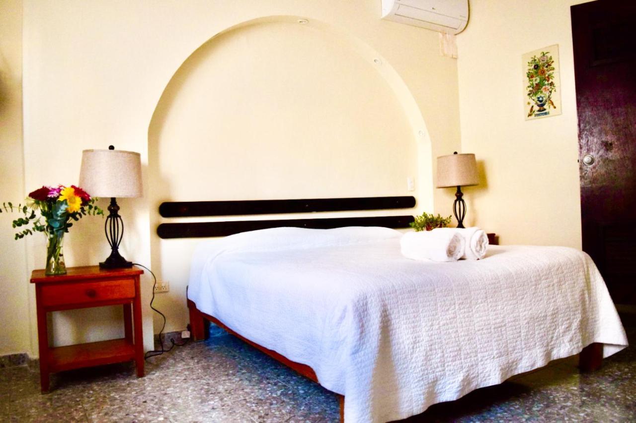 Boutique Hotel Delfin 5Th Avenue Playa del Carmen Exterior photo
