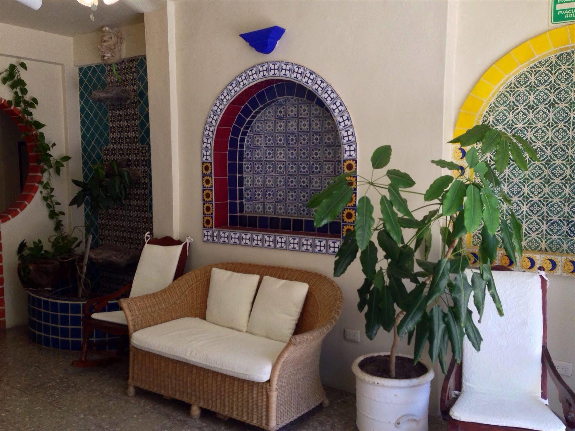 Boutique Hotel Delfin 5Th Avenue Playa del Carmen Exterior photo