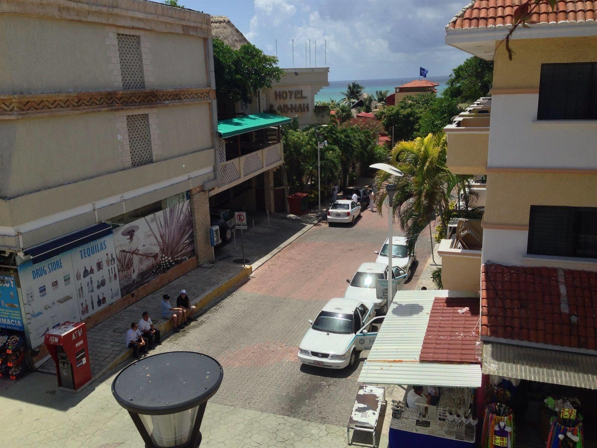 Boutique Hotel Delfin 5Th Avenue Playa del Carmen Exterior photo